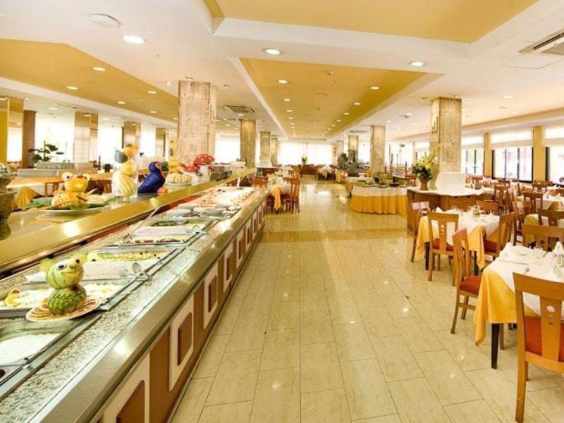 Hotel Monarque Fuengirola Park Bagian luar foto